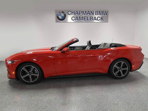 Used 2024 Ford Mustang Premium RWD image 5