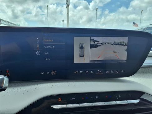 New 2026 Buick Enclave Avenir w/ Super Cruise Package image 15