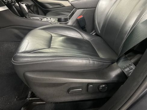 Used 2023 Subaru Forester Limited AWD/4WD image 7