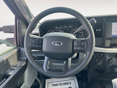 New 2026 Ford F550 4x4 Crew Cab image 11