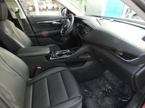 Used 2021 Buick Envision Essence image 18