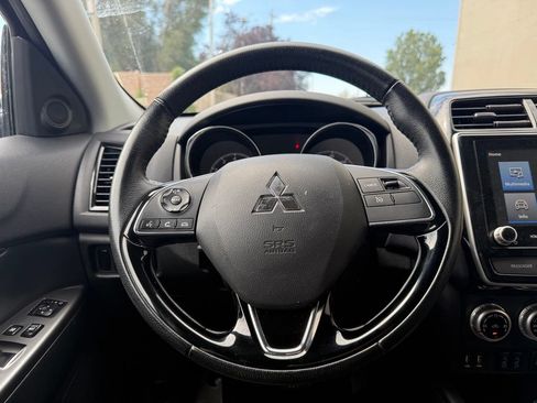 Used 2024 Mitsubishi Outlander Sport AWD image 9