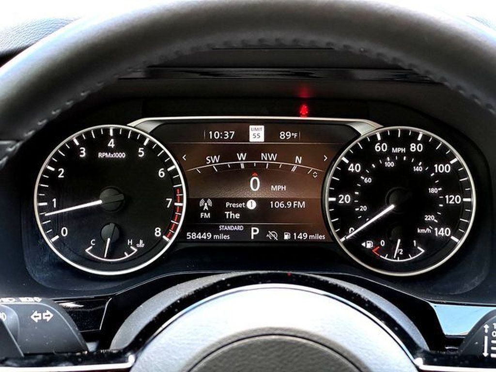 Used 2024 Nissan Pathfinder SL w/ SL Premium Package FWD image 26