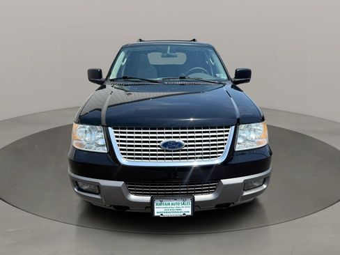 Used 2005 Ford Expedition XLT AWD/4WD image 10