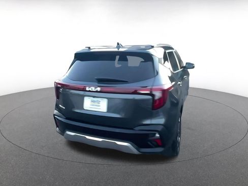 Used 2025 Kia Seltos S image 14