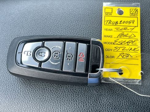 Used 2024 Ford Escape ST-Line w/ Tech Pack #1 AWD/4WD image 35