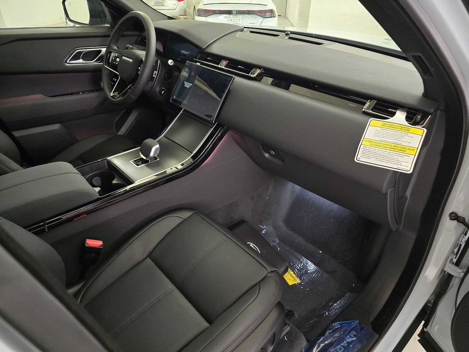 New 2026 Land Rover Range Rover Velar S AWD/4WD image 9