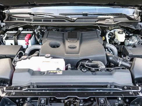 New 2026 Toyota Tundra SR5 image 27