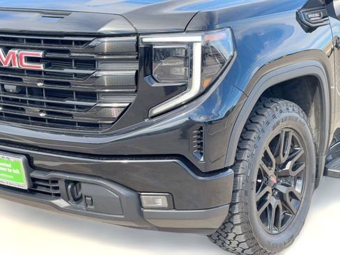 Used 2023 GMC Sierra 1500 Elevation w/ Elevation Premium Package image 11