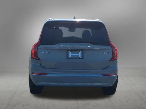 Certified 2026 Volvo XC90 B6 Plus w/ Protection Package Premier image 5