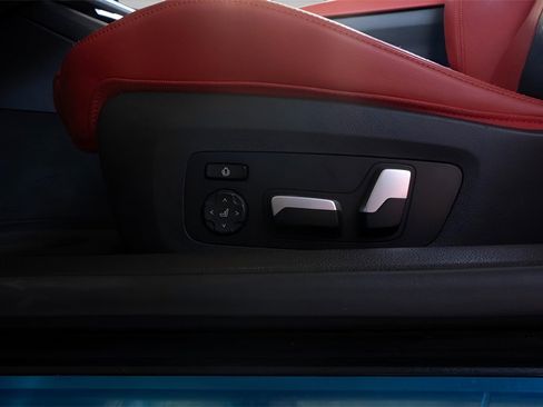 Used 2023 BMW M4 xDrive Competition image 31