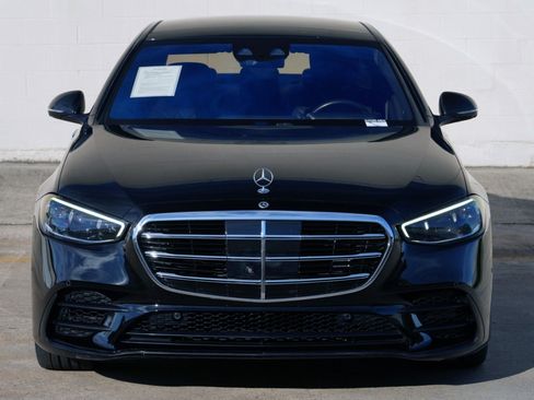Used 2021 Mercedes-Benz S 580 4MATIC Sedan w/ AMG Line image 53