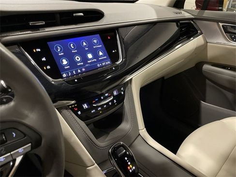 Certified 2024 Cadillac XT6 Premium Luxury w/ Technology Package image 18