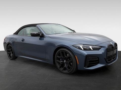 Certified 2025 BMW 440i xDrive Convertible w/ Premium Package image 13