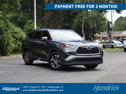 Used 2021 Toyota Highlander XLE