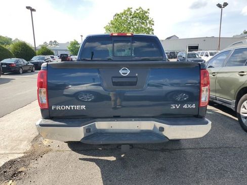 Used 2019 Nissan Frontier SV AWD/4WD image 10