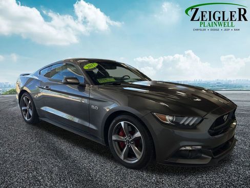 Used 2017 Ford Mustang GT Premium w/ Enhanced Security Package RWD image 7
