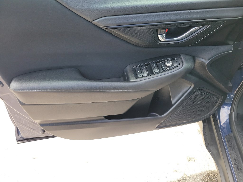 Used 2025 Subaru Outback Premium AWD/4WD image 19