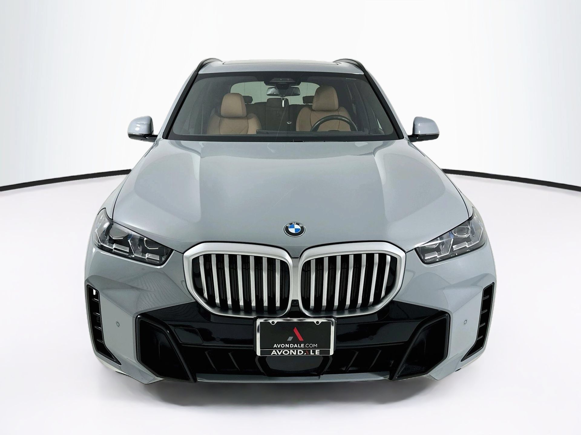 Used 2024 BMW X5 xDrive40i w/ Executive Package AWD/4WD image 2