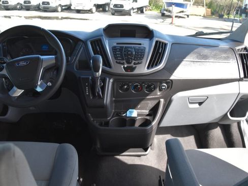 Used 2016 Ford Transit 150 XLT image 12