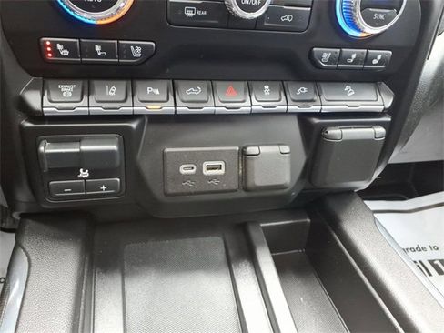 Used 2023 GMC Sierra 2500 AT4 w/ AT4 Preferred Package image 24