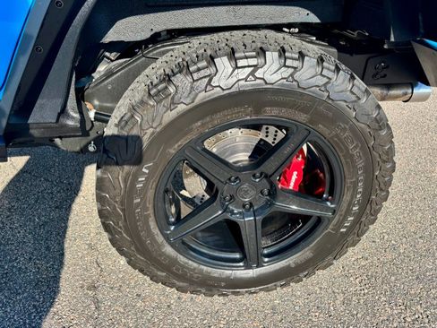 Used 2013 Jeep Wrangler Unlimited Sport AWD/4WD image 48