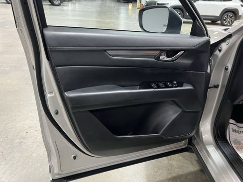Used 2025 MAZDA CX-5 AWD 2.5 S w/ Preferred Package image 16