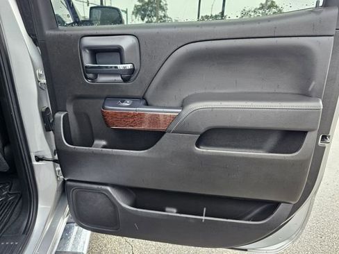 Used 2018 GMC Sierra 1500 SLT AWD/4WD image 27