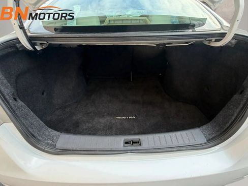 Used 2014 Nissan Sentra SV FWD image 13