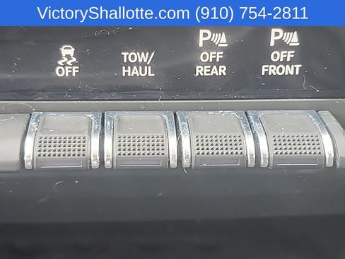 Certified 2026 RAM 2500 Big Horn AWD/4WD image 10