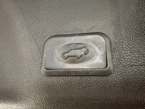 Used 2015 GMC Acadia SLT w/ Open Road Package image 7