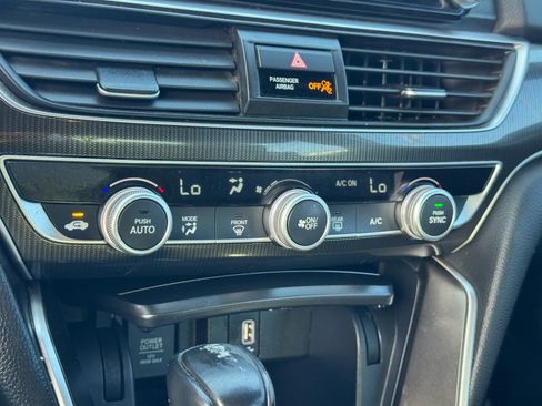Used 2019 Honda Accord Sport image 30