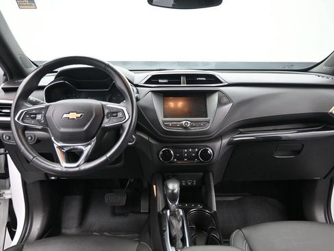 Used 2023 Chevrolet TrailBlazer ACTIV FWD image 28