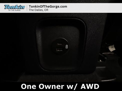 Used 2022 Ford Escape SE image 23