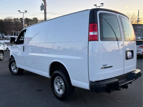 Certified 2024 Chevrolet Express 2500 w/ Driver Convenience Package image 32