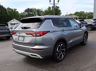 Used 2022 Mitsubishi Outlander SEL AWD/4WD video 3