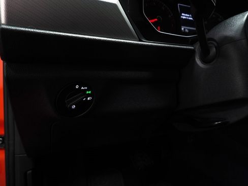 Used 2019 Volkswagen Jetta SE w/ Cold Weather Package image 20