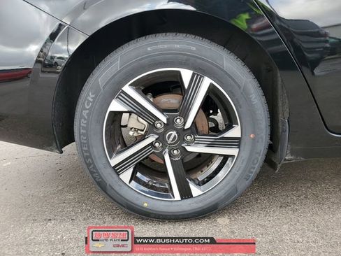 Used 2025 Nissan Sentra SV image 6