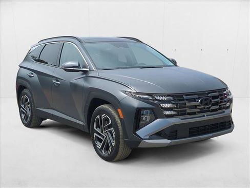 New 2025 Hyundai Tucson Limited image 7