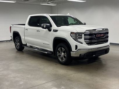 New 2026 GMC Sierra 1500 SLT w/ SLT Convenience Package