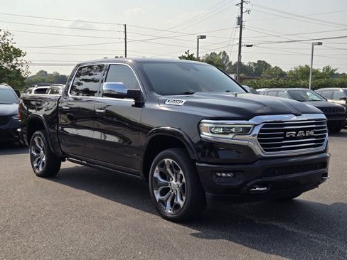Used 2022 RAM 1500 Limited AWD/4WD image 3