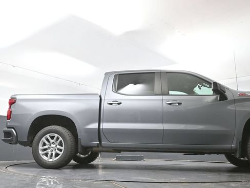 Used 2021 Chevrolet Silverado 1500 RST AWD/4WD image 25