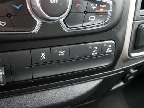 Certified 2018 RAM 1500 Big Horn AWD/4WD image 31
