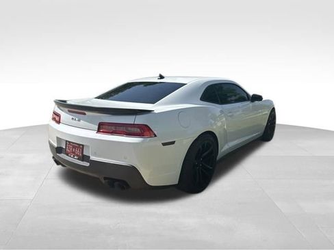 Used 2015 Chevrolet Camaro SS w/ SS Performance Package RWD image 3