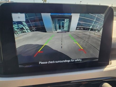 Used 2022 Ford Escape SE w/ SE Sport Appearance Package image 20