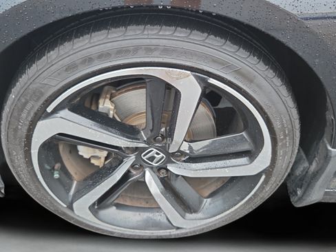 Certified 2019 Honda Accord Sport image 29
