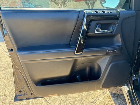 Used 2020 Toyota 4Runner Nightshade image 11