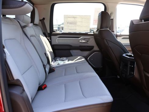 New 2026 RAM 1500 Laramie AWD/4WD image 12