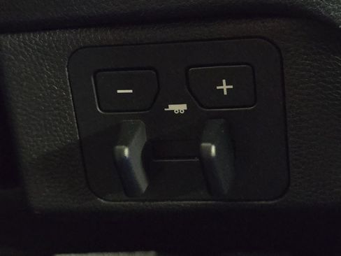 Certified 2025 Toyota Tundra SR5 image 7