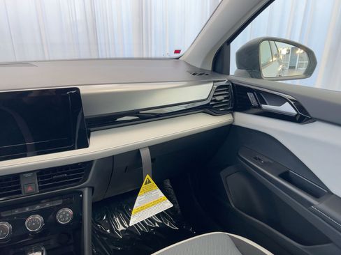 New 2026 Volkswagen Taos S image 27